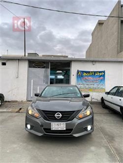 نيسان ألتيما